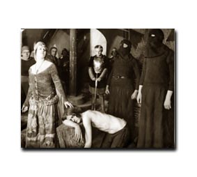 Isabeau (Fern Andra) und Jehau (Lothar M�thel) vor dem Henker