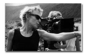 Claire Denis bei den Dreharbeiten zu "Beau Travail"